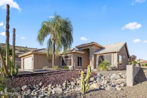 62394 E Star Crest Dr, Tucson, AZ 85739