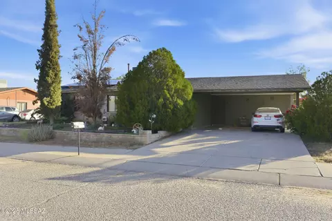6661 S Portugal Ave, Tucson, AZ 85757