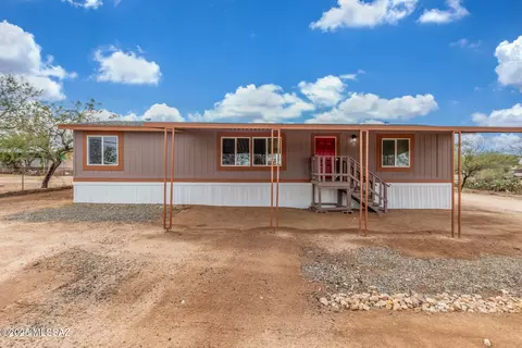 14481 W Viking St, Tucson, AZ 85736