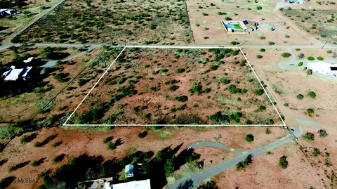 10300 E Vista Montanas Rd, Hereford, AZ 85615