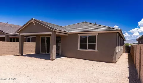 11866 E Becker Dr, Vail, AZ 85641 photo 4