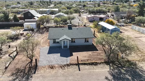 3105 W Green Park Dr, Benson, AZ 85602