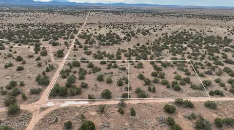 3946 E Highgrove Rd, Williams, AZ 86046 photo 3