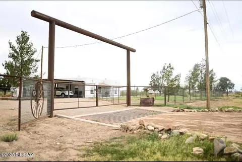 3053 N Fort Grant Rd, Willcox, AZ 85643