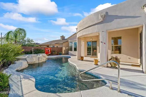 5122 N Fairway Heights Dr, Tucson, AZ 85749