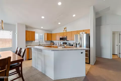 Kitchen - 509 E Cactus Mountain Dr, Vail, AZ 85641 photo 2 of 4