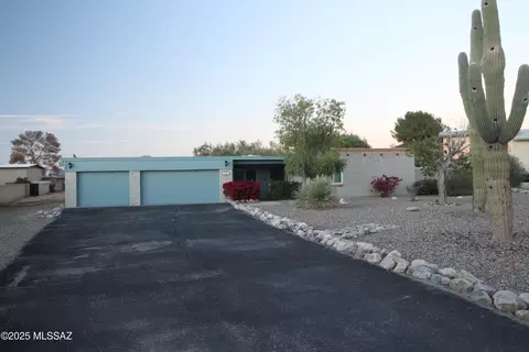 1860 W Zarragoza Pl, Tucson, AZ 85704