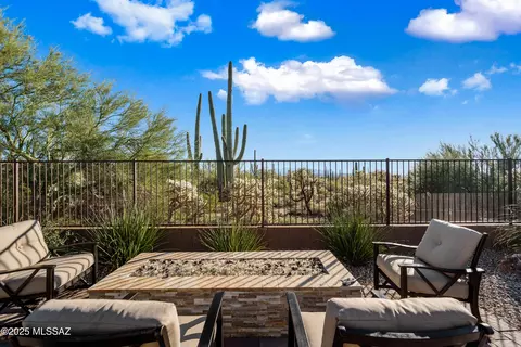 7053 W Cape Final Trl, Marana, AZ 85658