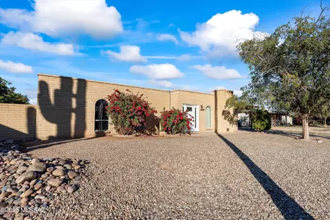 7651 E 45th St, Tucson, AZ 85730