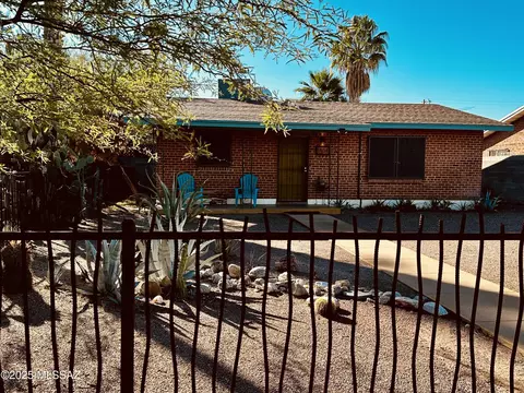1404 E Spring St, Tucson, AZ 85719 photo 4