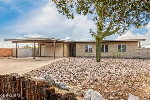 2941 W Verona Pl, Tucson, AZ 85741