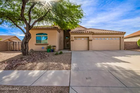 5721 W Midnight Chorus Rd, Tucson, AZ 85735