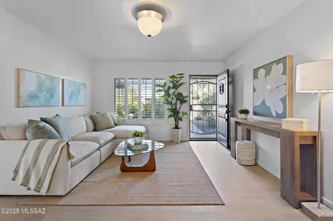 4858 E Melissa St, Tucson, AZ 85711