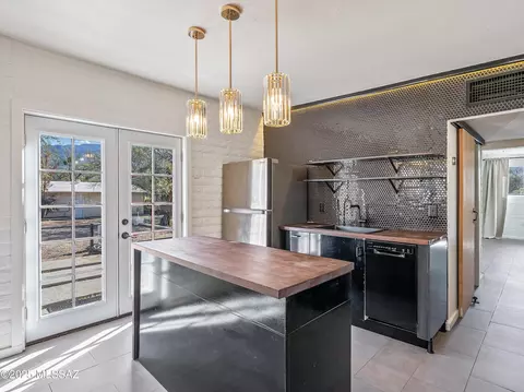 Kitchen - 3560 E Wilds Rd, Tucson, AZ 85739 photo 1 of 4