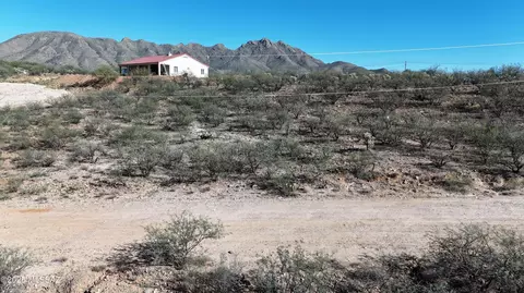 1735 Circulo Badajada, Rio Rico, AZ 85648