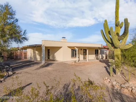 2160 W Ironwood Ridge Dr, Tucson, AZ 85745