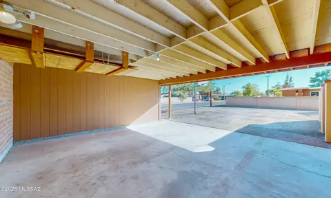 Exterior - 5272 E 4th St, Tucson, AZ 85711 photo 3 of 5