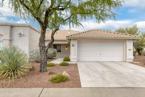 1440 W Bridalveil Pl, Tucson, AZ 85737