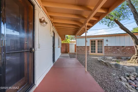 6941 E Baker St, Tucson, AZ 85710 photo 37