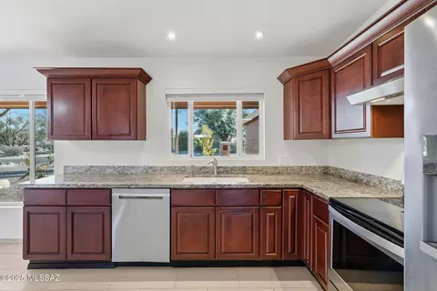 6941 E Baker St, Tucson, AZ 85710 photo 6