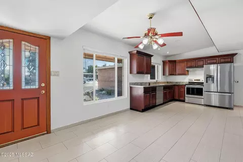 6941 E Baker St, Tucson, AZ 85710 photo 7