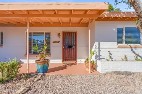 6941 E Baker St, Tucson, AZ 85710 photo 2
