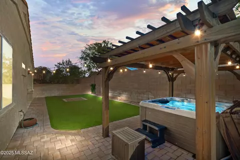 10572 E Carolina Willow Ln, Tucson, AZ 85747 photo 24