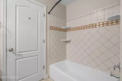 10572 E Carolina Willow Ln, Tucson, AZ 85747 photo 15