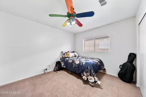 Bedroom - 9990 E Deer Trl, Tucson, AZ 85748 photo 4 of 4
