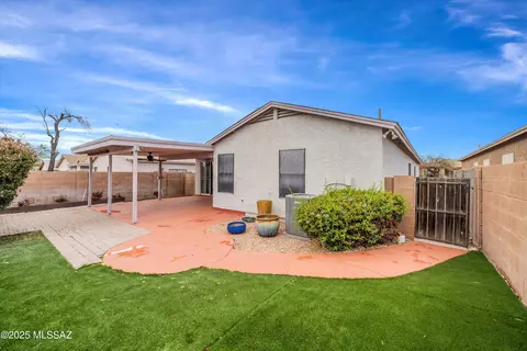 Exterior - 9990 E Deer Trl, Tucson, AZ 85748 photo 1 of 1