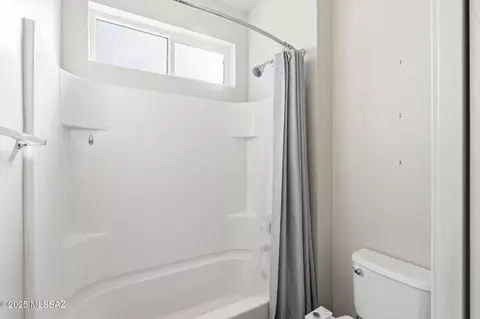 Bath - 7576 E Pima St, Tucson, AZ 85715 photo 6 of 7