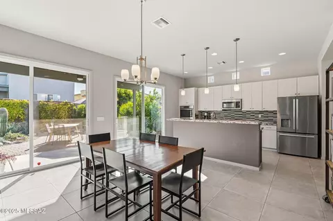 Dining - 7576 E Pima St, Tucson, AZ 85715 photo 1 of 4