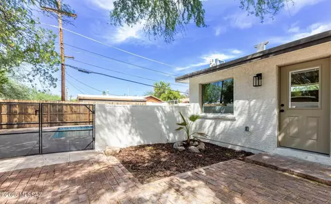 Exterior - 3017 E Loretta Dr, Tucson, AZ 85716 photo 3 of 3