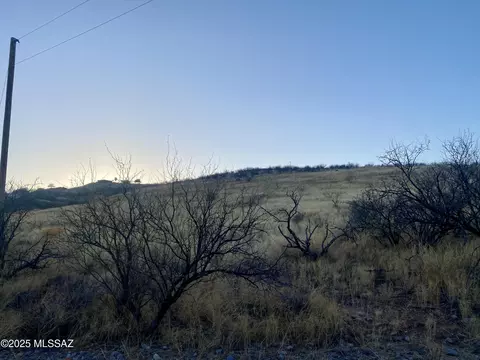 592 Alcanfor Ct, Rio Rico, AZ 85648