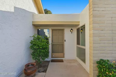 9812 E Skyview Dr, Tucson, AZ 85748 photo 10