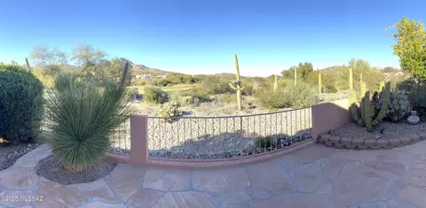 3352 W Saguaro Valley Ct, Tucson, AZ 85745