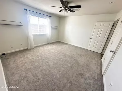 Bedroom - 1402 Bobcat Ln, Willcox, AZ 85643 photo 3 of 5