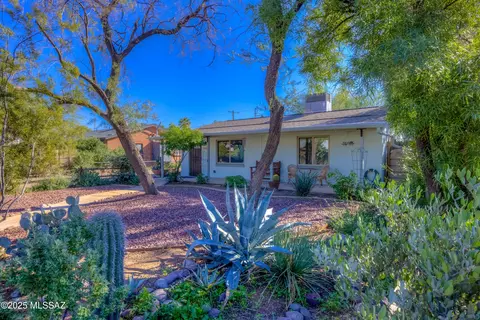 2542 E Towner St, Tucson, AZ 85716