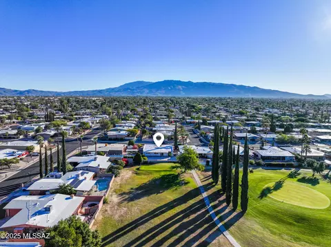 1628 S Oak Park Dr, Tucson, AZ 85710