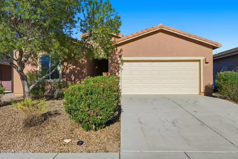 1021 E Lumber Jack Trl, Sahuarita, AZ 85629