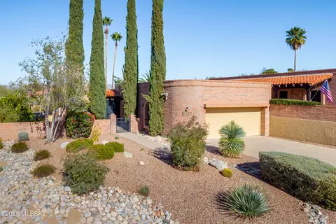 1961 W Ashbrook Dr, Tucson, AZ 85704