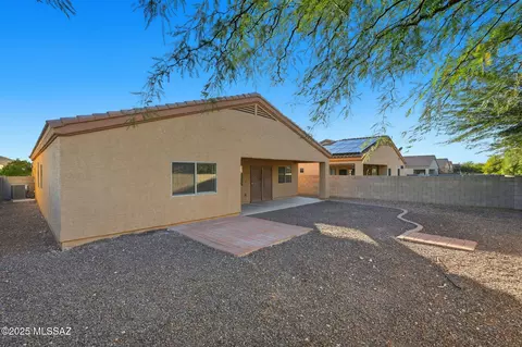 Exterior - 6661 E Gehrig Ln, Tucson, AZ 85756 photo 9 of 9
