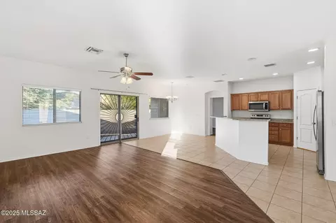 Living - 6661 E Gehrig Ln, Tucson, AZ 85756 photo 1 of 5