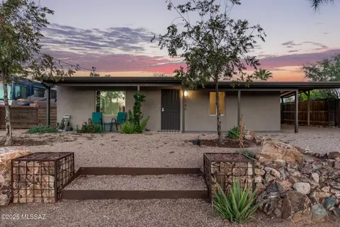 2140 N Northway Ave, Tucson, AZ 85716