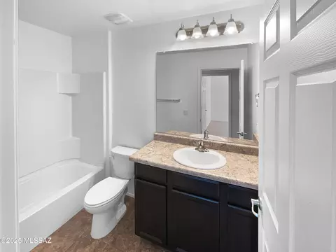 Bath - 6555 E Brushback Loop, Tucson, AZ 85756 photo 1 of 3