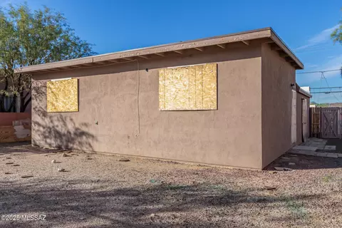 3306 N Los Altos Ave, Tucson, AZ 85705