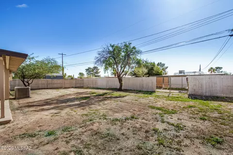 Exterior - 4818 E 25th St, Tucson, AZ 85711 photo 3 of 6