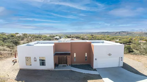 231 Premio Ct, Rio Rico, AZ 85648