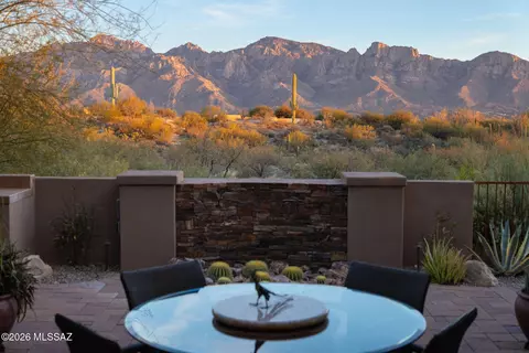 368 W Echo Point Pl, Oro Valley, AZ 85755