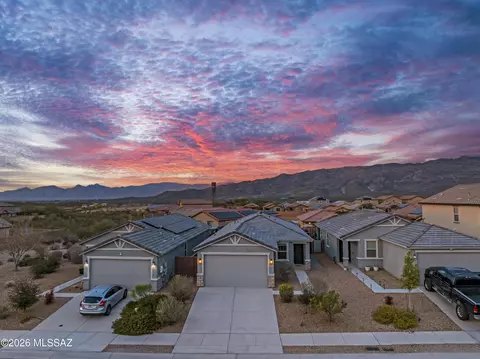13149 E Iron Chief Dr, Tucson, AZ 85747